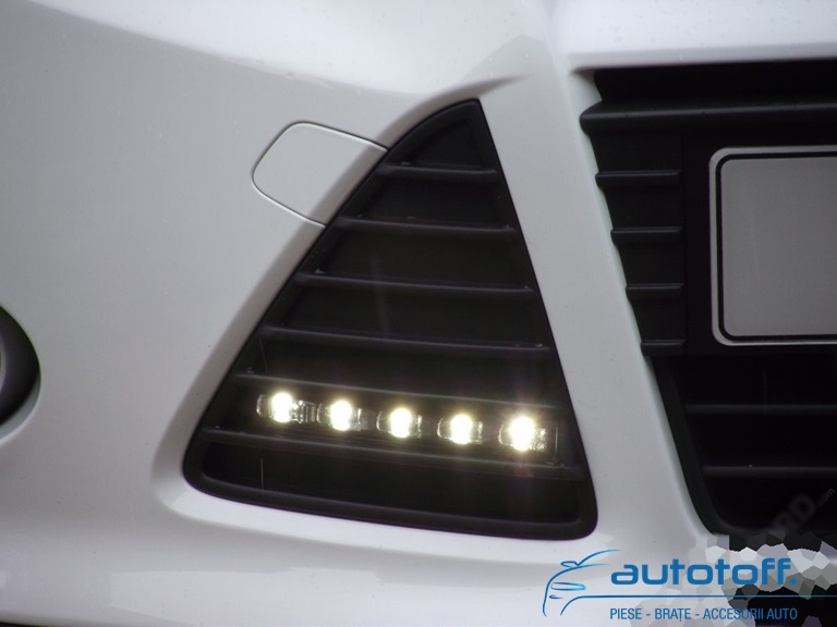 Lumini de zi cu LED Ford Focus MK3 Sedan (2012)