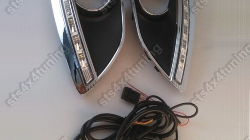 LUMINI DE ZI DRL CU SEMNALIZARE LED HYUNDAI IX35 2010-2015 [V2]