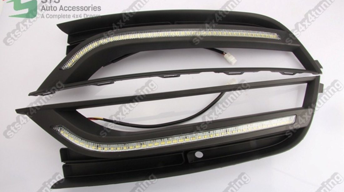 LUMINI DE ZI DRL CU SEMNALIZARE LED VW PASSAT B7 2011-2015 [V2]