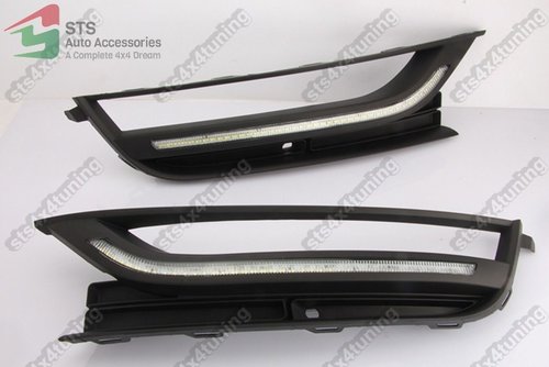LUMINI DE ZI DRL CU SEMNALIZARE LED VW PASSAT B7 2011-2015 [V2]