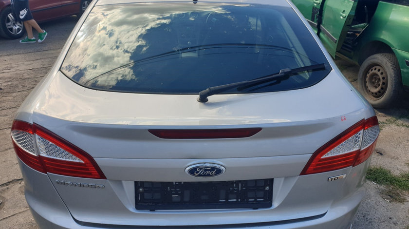 Luneta Geam Sticla de pe Haion Haion Portbagaj Ford Mondeo MK 4 Hatchback Berlina Sedan 2007 - 2014