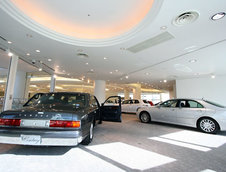 Lux japonez intr-o Toyota Century