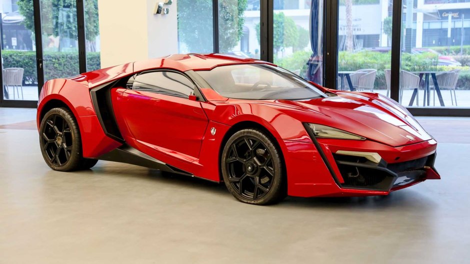 Lykan HyperSport din Fast and Furious 7