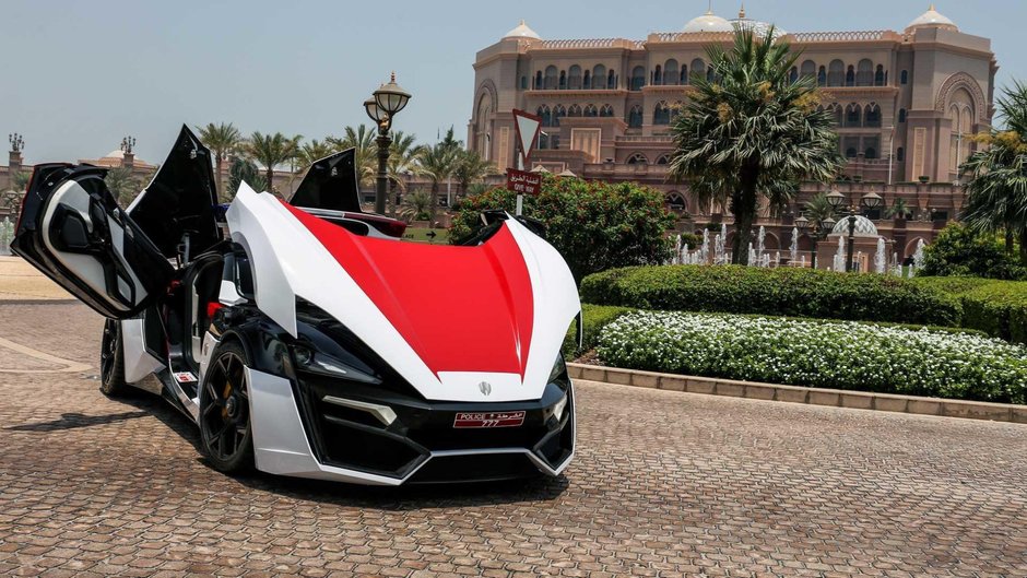 Lykan Hypersport Politia Abu Dhabi