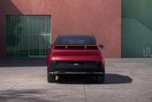 Lynk & Co 02