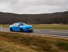 Lynk&Co 03 Cyan la Nurburgring