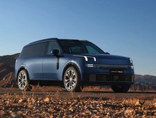 Lynk & Co 900