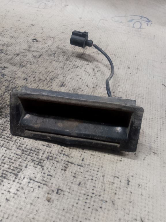 Mâner deschidere haion Volkswagen Touareg 2006, 1J0827566F