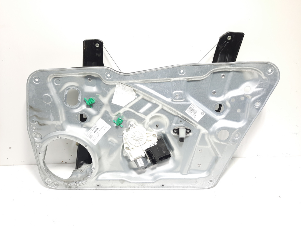 Macara cu motoras dreapta fata, cod 5N2837730F, Vw Tiguan (5N) (id:493576)