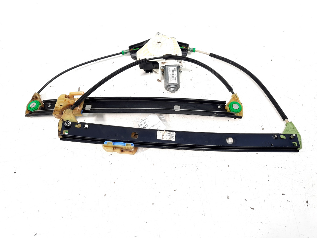 Macara cu motoras dreapta fata, cod 8K0837462, Audi A4 (8K2, B8) (id:527677)
