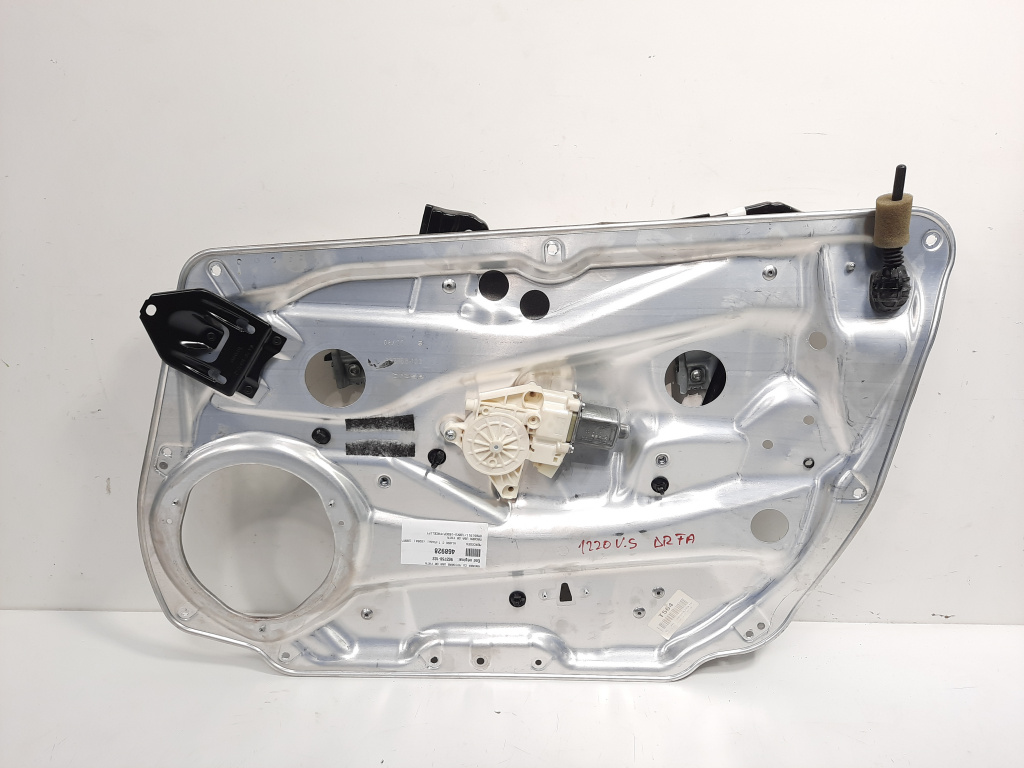 Macara cu motoras dreapta fata, cod 963758-102, Mercedes Clasa C T-Model (S204) (id:468928)