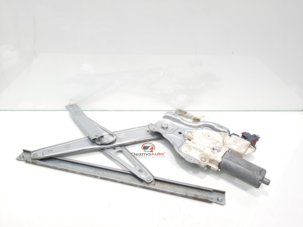 Macara cu motoras dreapta fata, Toyota Avensis II combi (T25) [Fabr 2002-2008] 69810-05050