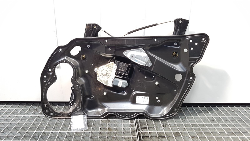Macara cu motoras dreapta fata, Vw Passat Variant (3C5) cod 3C2837756L (id:362827)