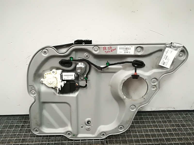 Macara cu motoras dreapta spate, 1T08397