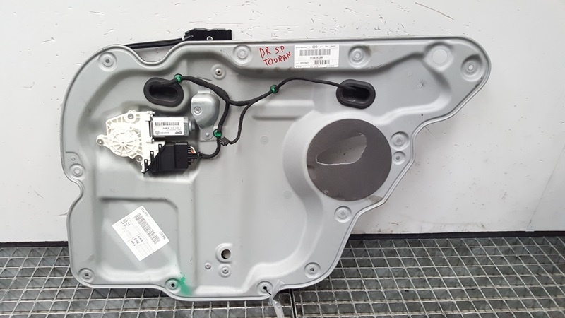Macara cu motoras dreapta spate, 1T0839730H, 1K0959704B, Vw Touran (1T1, 1T2) (id:343929)