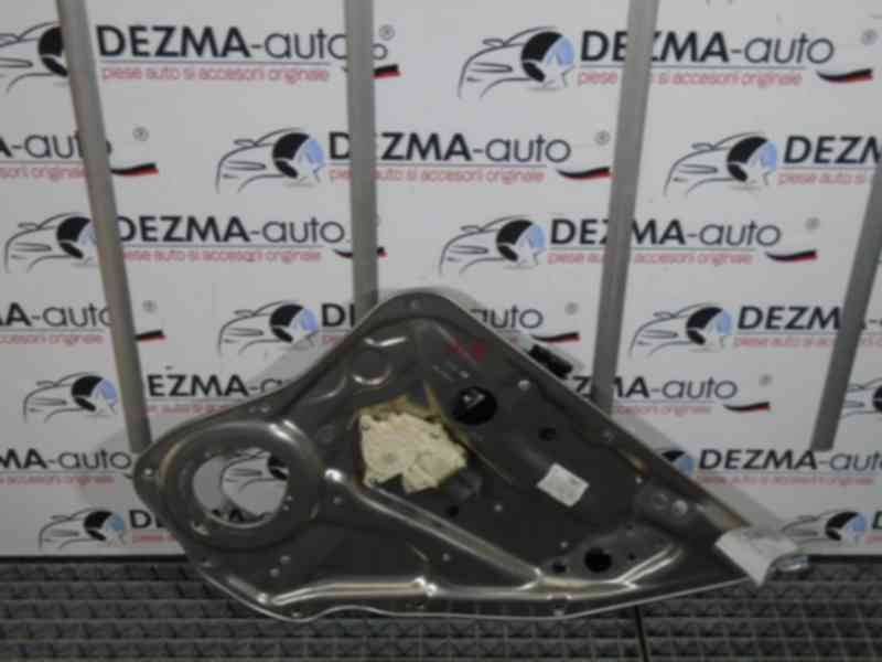 Macara cu motoras dreapta spate A2048204302, Mercedes Clasa C (W204) (id:294243)