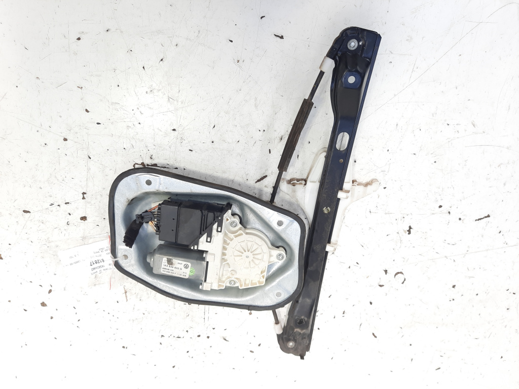 Macara cu motoras dreapta spate, cod 1K5839462, VW Jetta 3 (1K2) (id:612817)