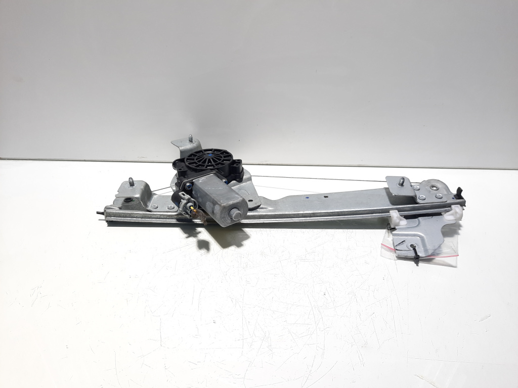 Macara cu motoras dreapta spate, Dacia Duster (pr:110747)