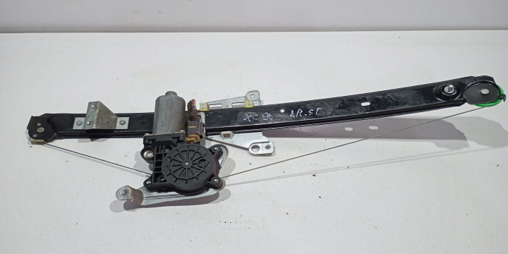 Macara cu motoras dreapta spate Volvo XC90 [facelift] [2006 - 2014]