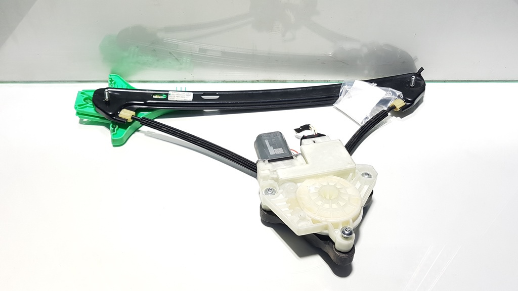 Macara cu motoras dreapta spate, Vw Golf 7 (5G) 5G4839462C (id:400910)