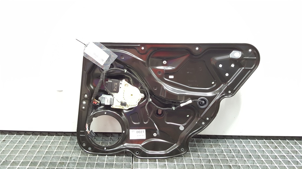 Macara cu motoras dreapta spate, Vw Passat Variant (365) cod 3AA839756 (id:371000)