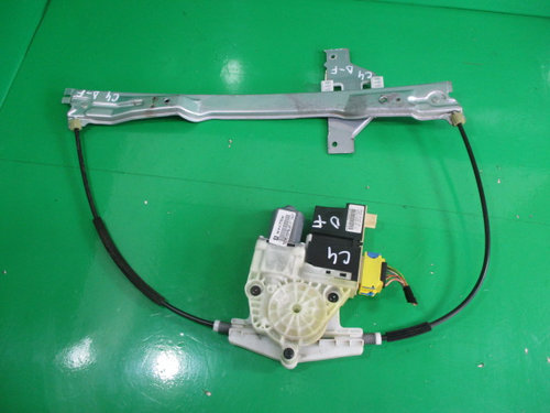 MACARA CU MOTORAS GEAM USA DREAPTA FATA COD 965495-100 CITROEN C4 FAB. 2004 – 2011 ⭐⭐⭐⭐⭐
