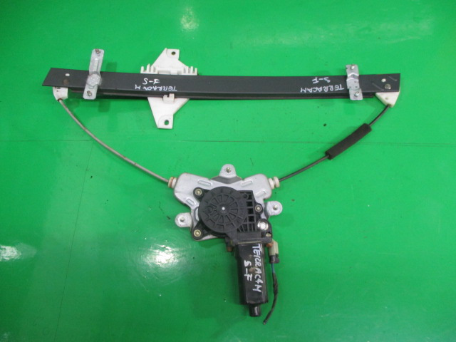 MACARA CU MOTORAS GEAM USA STANGA FATA HYUNDAI TERRACAN FAB. 2001 – 2006 ⭐⭐⭐⭐⭐