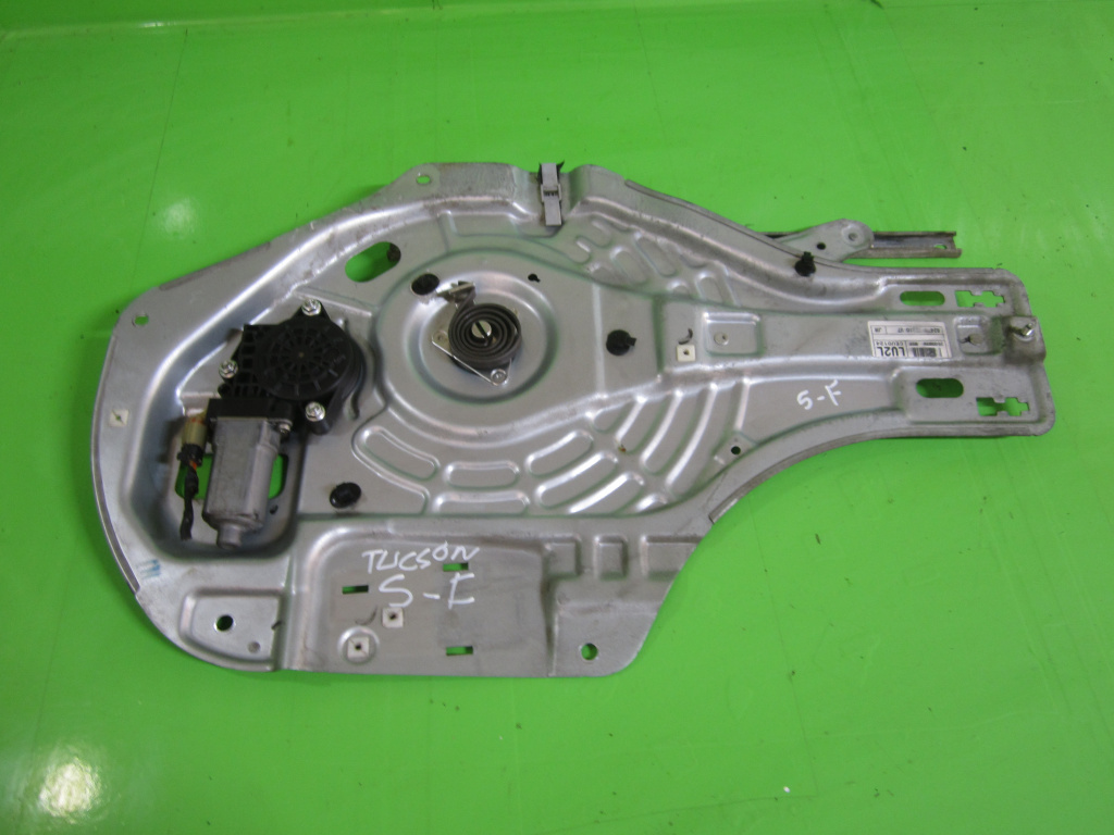 MACARA CU MOTORAS GEAM USA STANGA FATA HYUNDAI TUCSON FAB. 2004 - 2010 ⭐⭐⭐⭐⭐