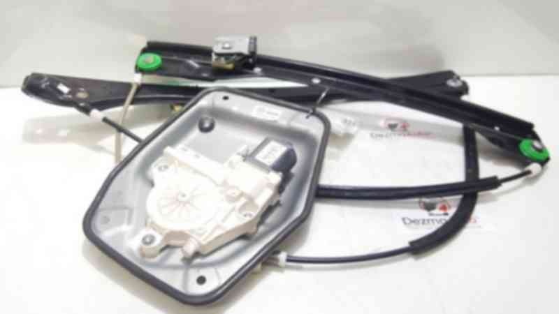 Macara cu motoras stanga fata 1K3837461H, Vw Golf 5 Plus (5M1) (id:336037)
