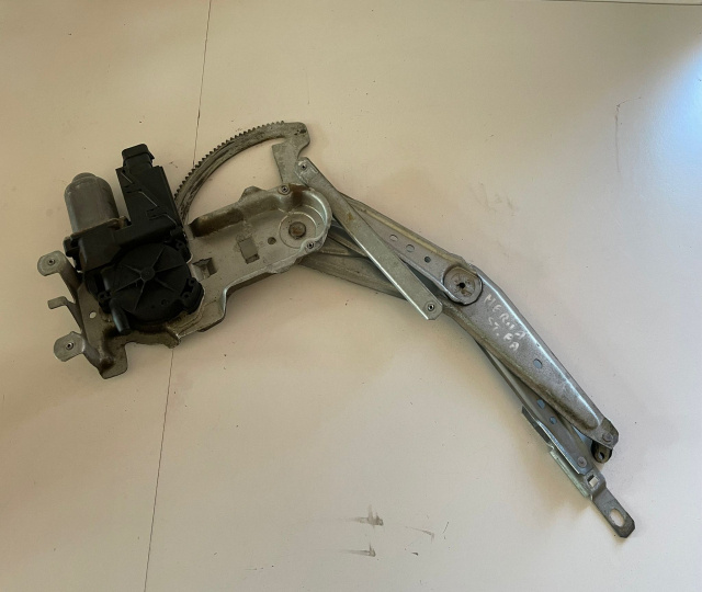 Macara cu motoras stanga fata 93362661 / 93362661LH Opel Meriva [facelift] [2004 - 2010]