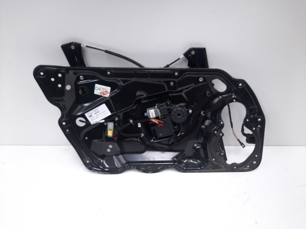 Macara cu motoras stanga fata, cod 3AA837755, Vw Passat (362) (id:497497)