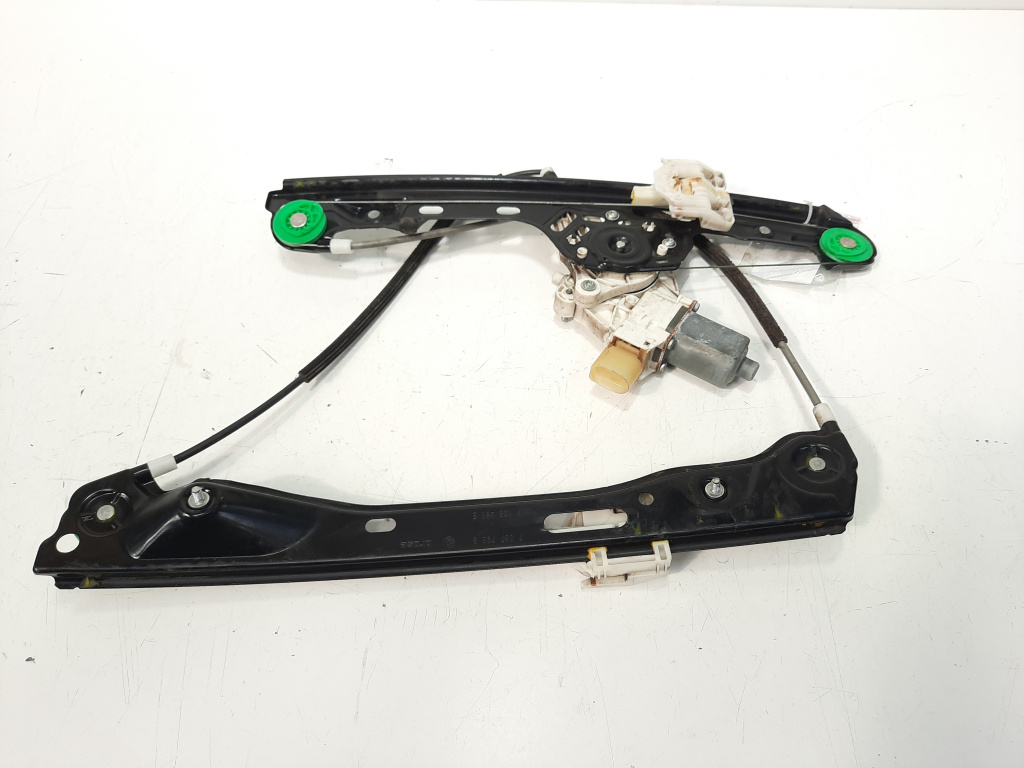 Macara cu motoras stanga fata, cod 7067795S,Bmw 1 (E81, E87) (id:491317)