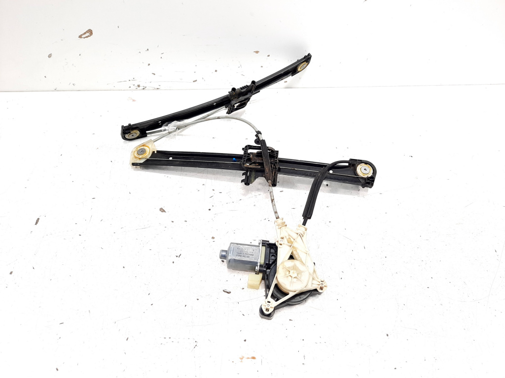 Macara cu motoras stanga fata, cod 8V4837461, Audi A3 Sedan (8VS, 8VM) (id:529460)
