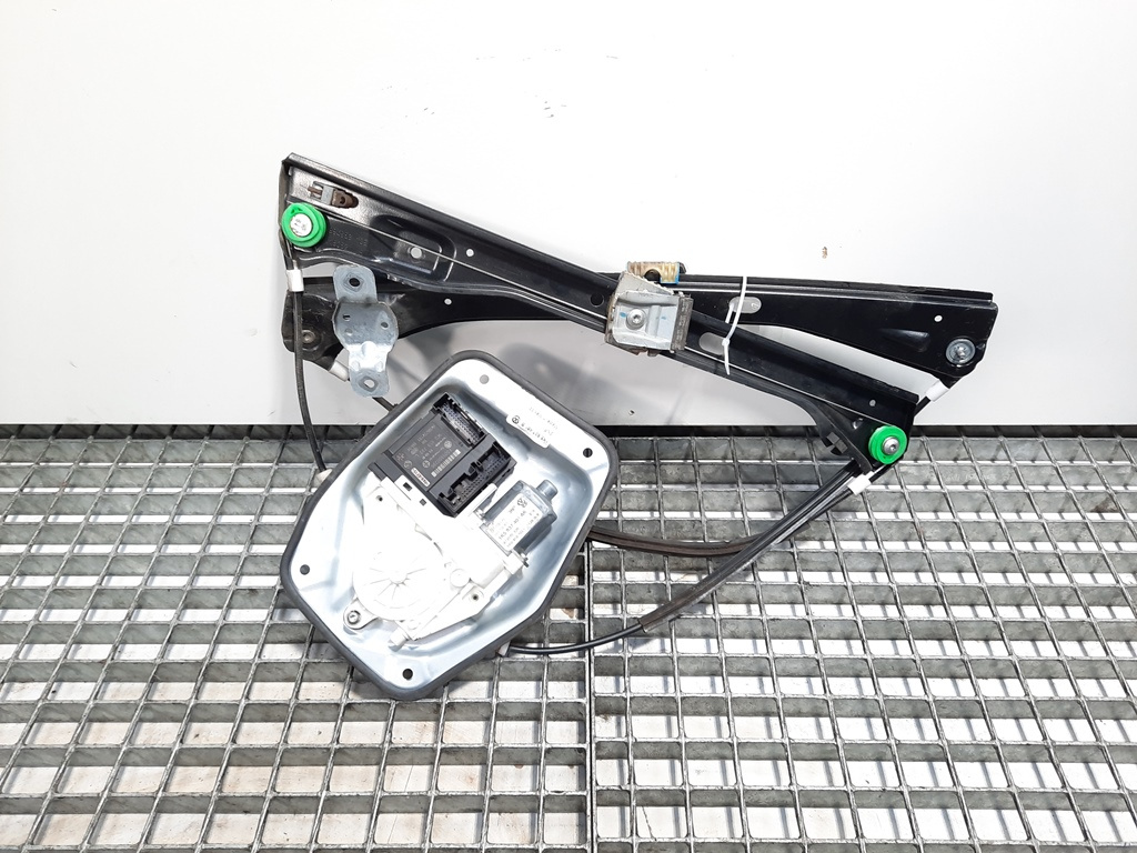 Macara cu motoras stanga fata, Volkswagen Golf 5 Variant (1K5) [Fabr 2007-2009] 1K5837461B (id:429760)
