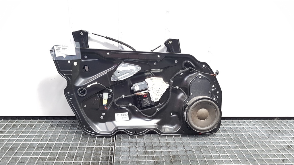 Macara cu motoras stanga fata, Vw Passat (3C2) cod 3C1837755K (id:372989)