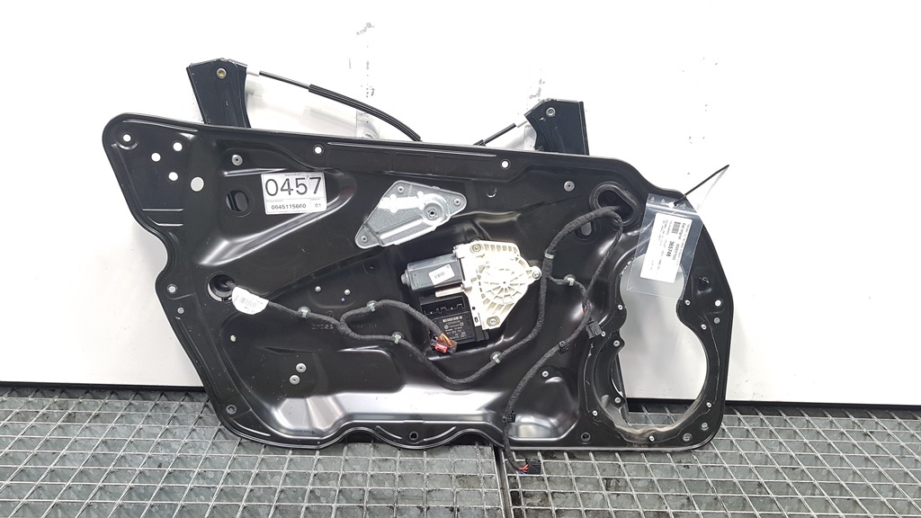 Macara cu motoras stanga fata, Vw Passat Variant (3C5) cod 3C2837756G