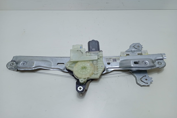 Macara cu motoras stanga spate 82701HV00C Renault Kadjar [2015 - 2018]