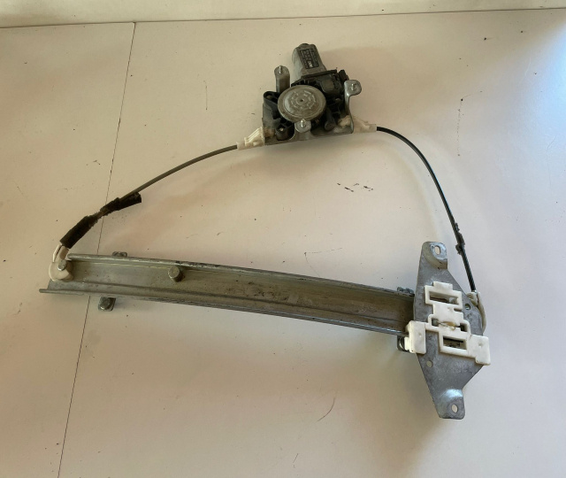 Macara cu motoras stanga spate 96541799 Chevrolet Kalos [2003 - 2008]