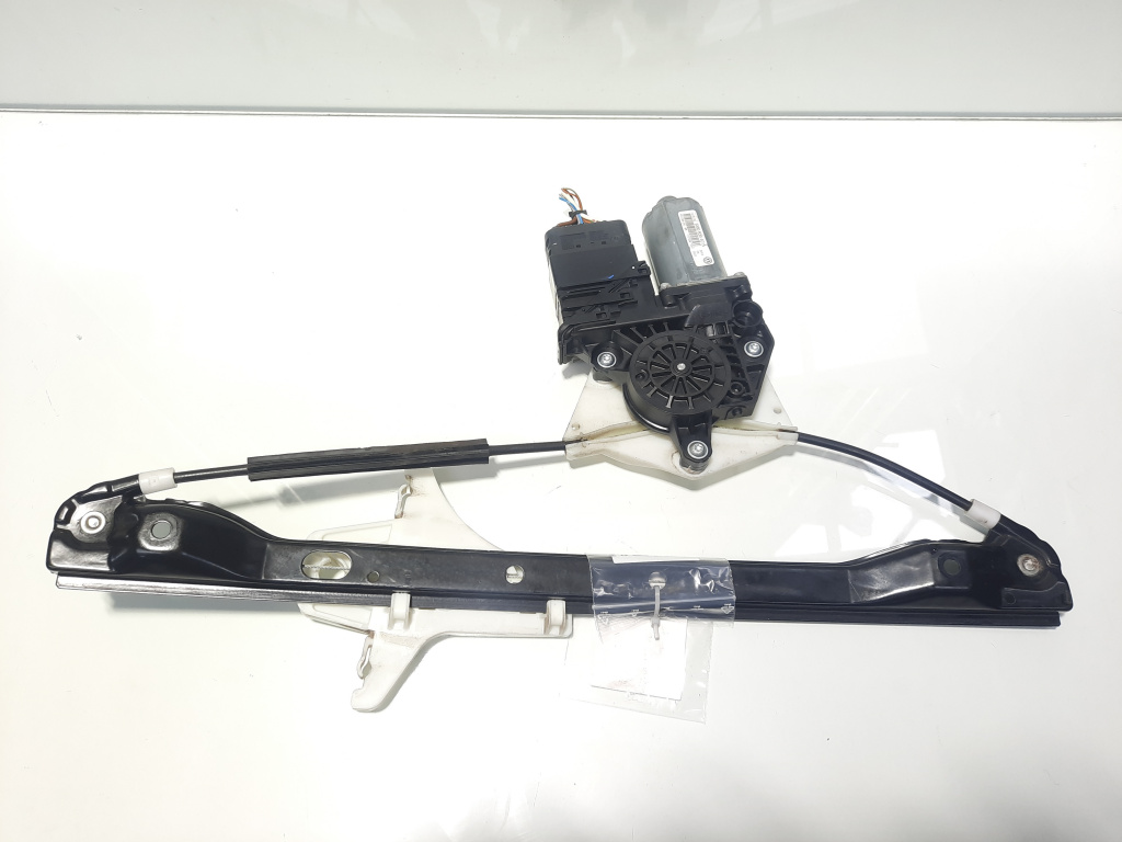Macara cu motoras stanga spate, Vw Golf 5 Plus (5M1) (id:463497)
