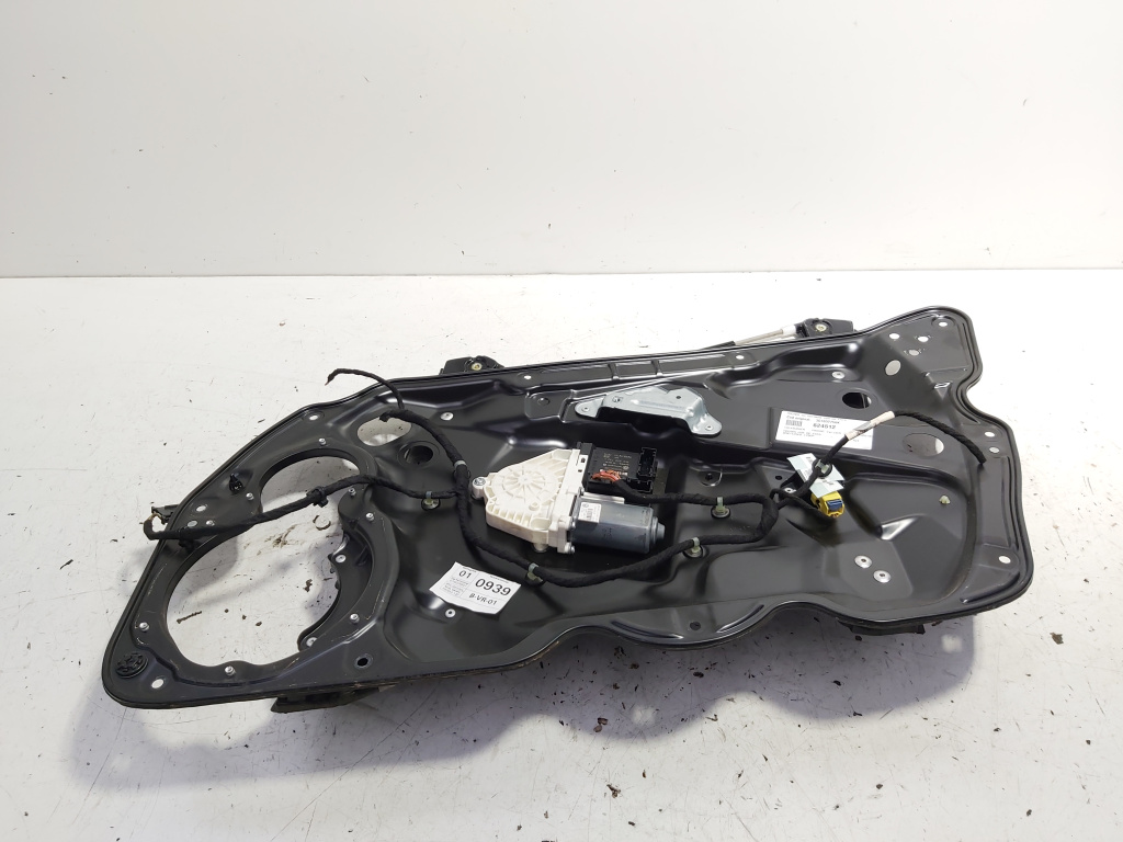 Macara cu motoras usa dreapta fata, cod 3C1837756K, Vw Passat Variant (3C5) (id:624512)