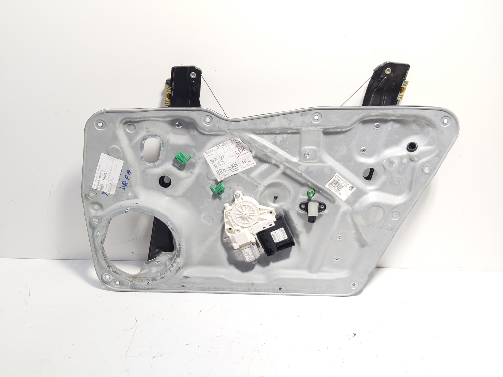 Macara cu motoras usa dreapta fata, cod 5N0837756, Vw Tiguan (5N) (id:684291)