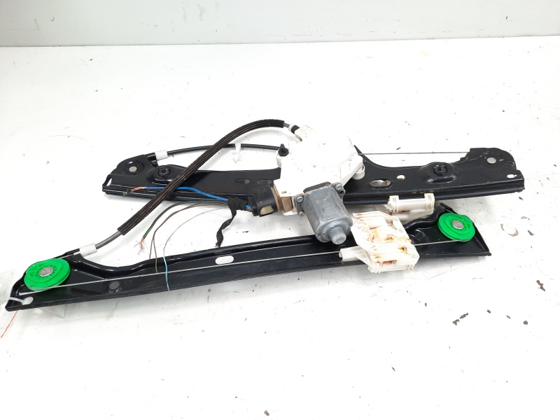 Macara cu motoras usa dreapta fata, cod 7060266, Bmw 3 Touring (E91) (id:605526)