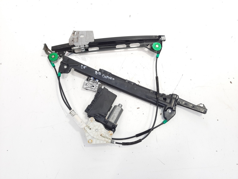 Macara cu motoras usa dreapta fata, cod 8H0837462A, Audi A4 Cabriolet (8H7) (id:594029)