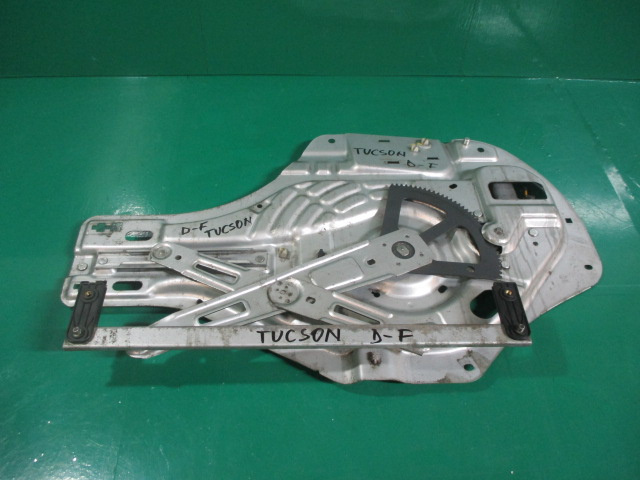MACARA CU MOTORAS USA DREAPTA FATA HYUNDAI TUCSON FAB. 2004 - 2010 ⭐⭐⭐⭐⭐