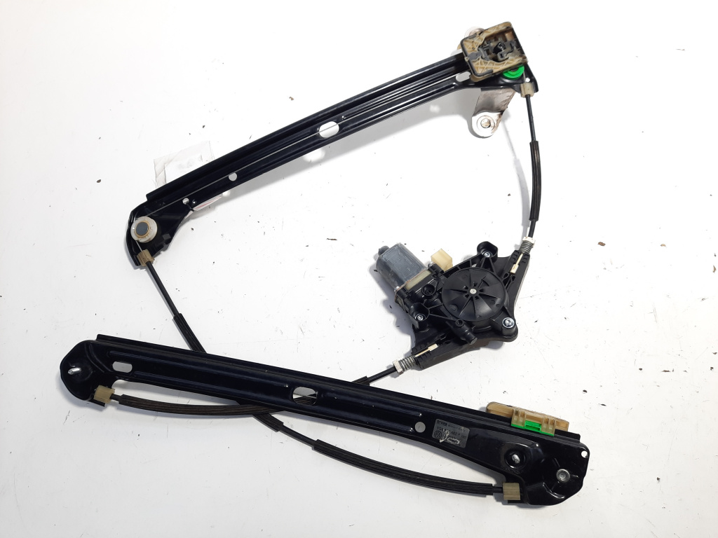 Macara cu motoras usa dreapta fata, Vw Golf 7 (5G) (id:566428)