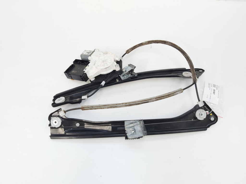 Macara cu motoras usa dreapta fata, VW Jetta 4 (6Z) (id:661607)