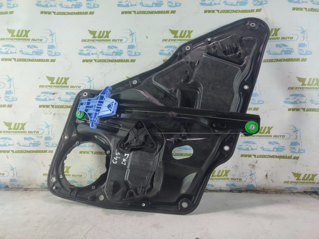 Macara cu motoras usa dreapta spate 5N0839730F Volkswagen VW Tiguan 5N [2007 - 2011] 2.0 tdi CBAB