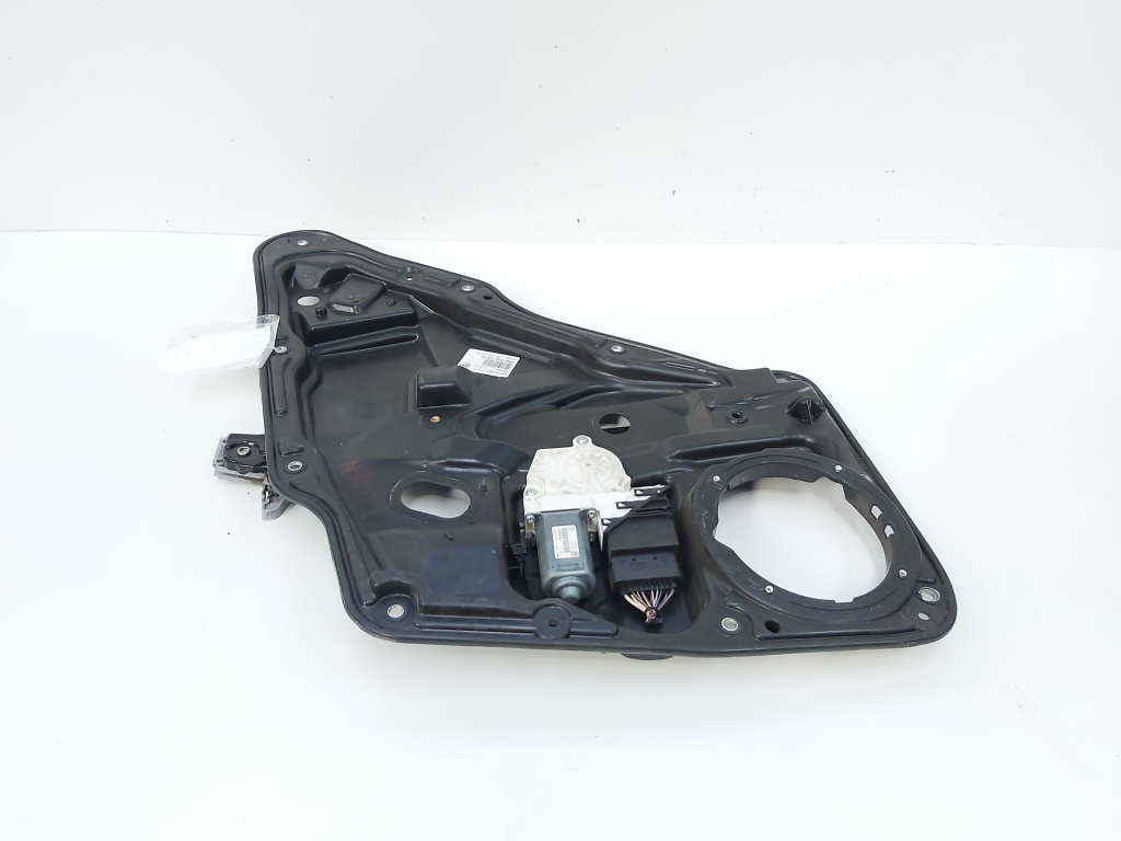 Macara cu motoras usa dreapta spate, cod 5N0839730R, VW Tiguan (5N) (id:661470)