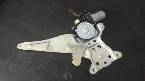 Macara cu motoras usa dreapta spate fiat sedici 16 2006-2014 83530-79j00