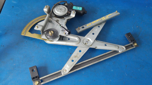 Macara cu motoras usa dreapta spate kia sorento 2002-2009 83460-3e000